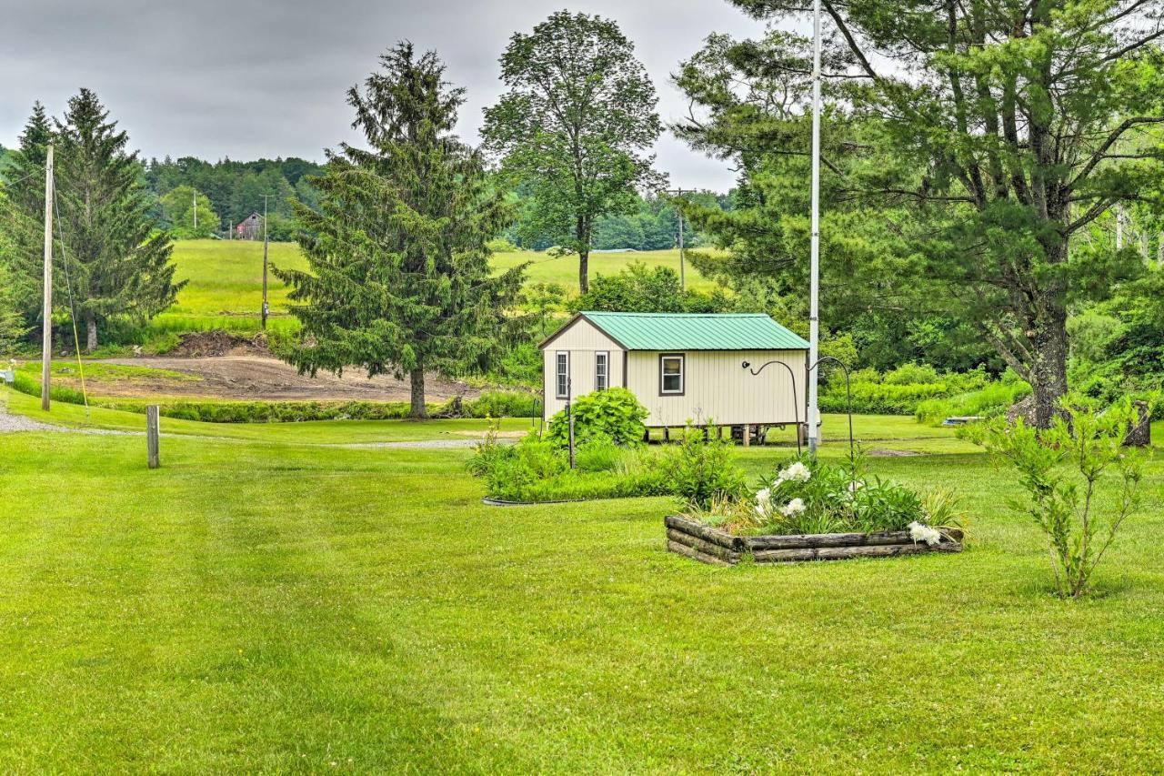 Villa Quiet Country Escape Fire Pit, Fish On-Site! à Leonardsville Extérieur photo